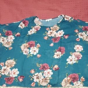 Grace & Lace Pink and White 3/4 Sleeve Boxy Blouse